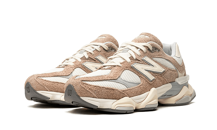 New Balance 9060 Drijfhout